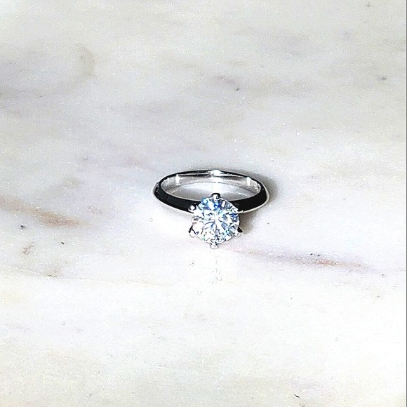 SOLD!!! CERTIFIED 2 CARAT MOISSANITE DIAMOND RING - Picture 4 of 5